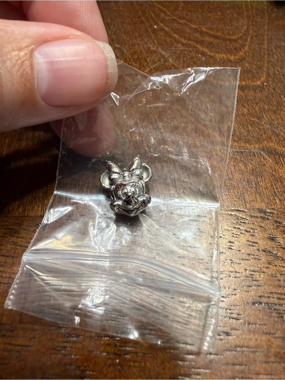 NEW 100% Authentic Pandora Disney Minnie Mouse Portrait	SS .925 Charm 791587